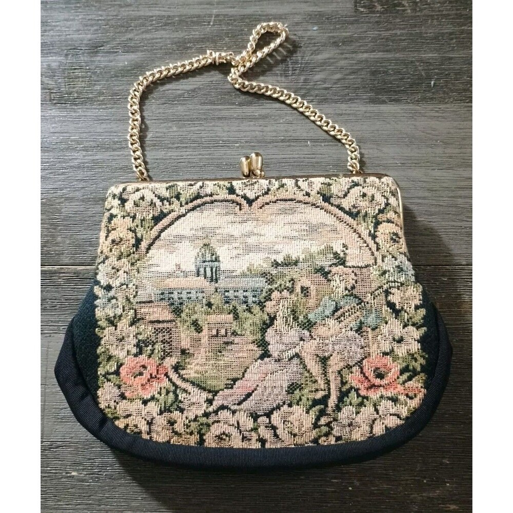 Verdi Tapestry Gold Tone Chain Vintage Purse